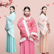 迪士尼里的汉服，揭秘汉服迪士尼品牌背后的故事