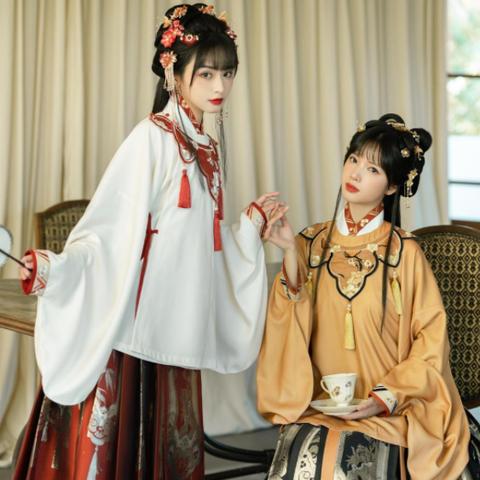 国外网红汉服品牌盘点，穿越时空的时尚潮流