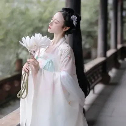 汉服品牌联系方式大全图—轻松找到你的心仪汉服