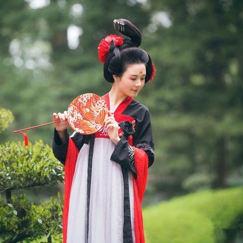 古韵新潮，遇见最美的你—打造独具特色的汉服品牌女