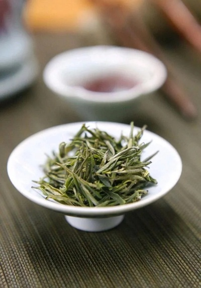 黄山毛峰，品味千年古韵，尽享茶香四溢