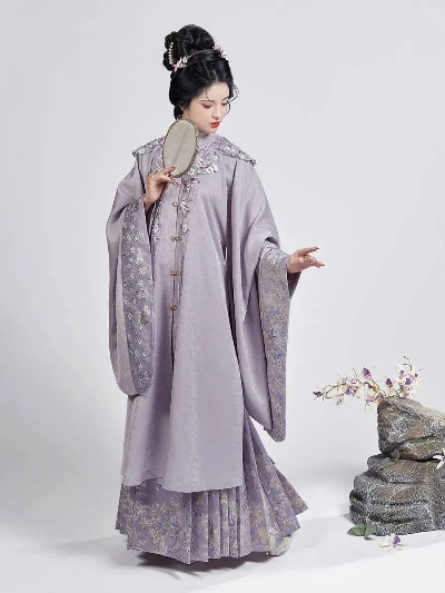 揭秘汉服界大佬，2023年度汉服品牌排行榜大揭秘！