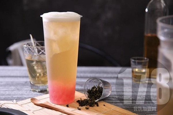 告别茶叶香，这些奶茶品牌让你尽享丝滑口感