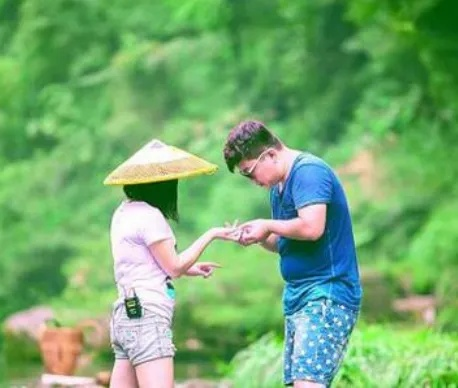 查询老公与前女友开房记录，揭秘隐私保护之道