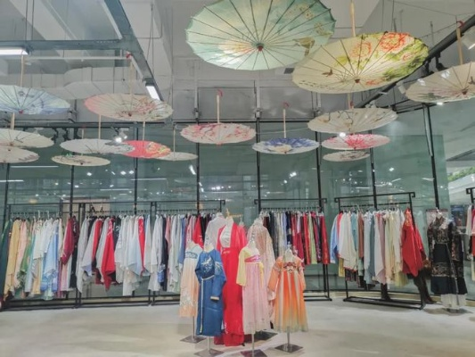 长沙汉服圈热捧的五大品牌店铺，穿越古今的时尚之旅！