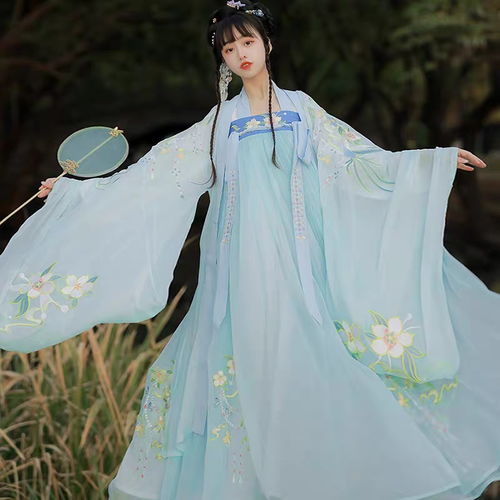 探寻汉服之美—盘点那些令人心动的优秀青年女装品牌
