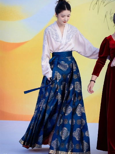 探寻高端轻奢汉服之美—揭秘国内知名品牌