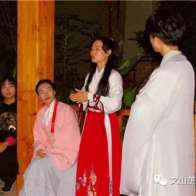 汉服界的明星品牌大盘点，穿上古韵今风！