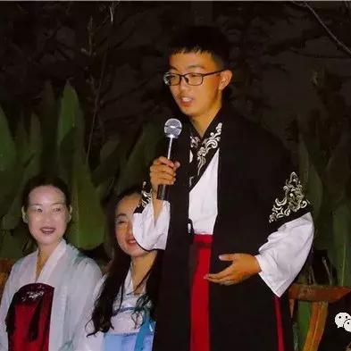 汉服界的明星品牌大盘点，穿上古韵今风！