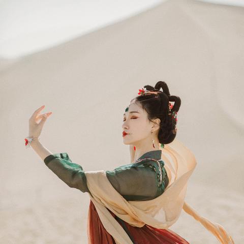 纯男款汉服推荐，这些品牌让你尽显古风韵味