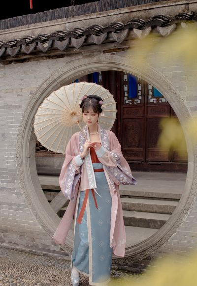 探寻宋制汉服大码品牌，时尚与包容的完美结合