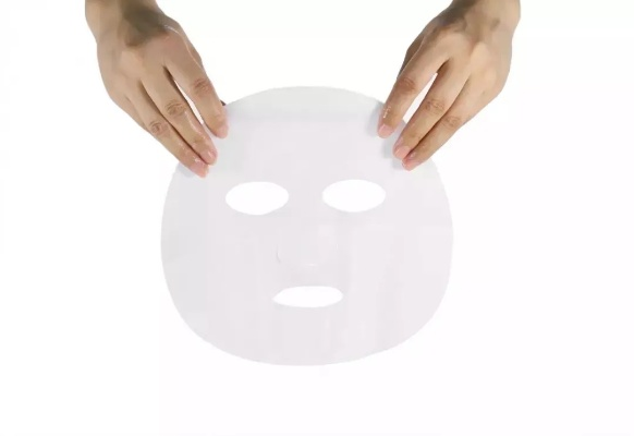 面膜品牌更换指南，如何轻松切换，保持肌肤水润