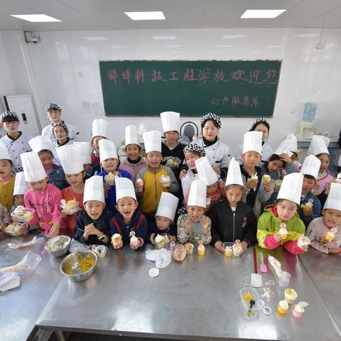 蚌埠本土蛋糕品牌，甜蜜滋味，家乡情怀