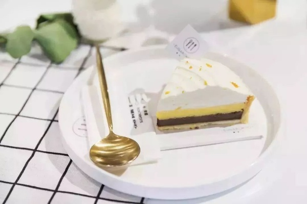 轻谧时光，品味生活—探秘轻谧蛋糕品牌