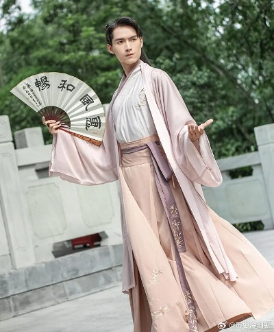 外国男性汉服品牌大盘点，穿越时空的时尚之旅