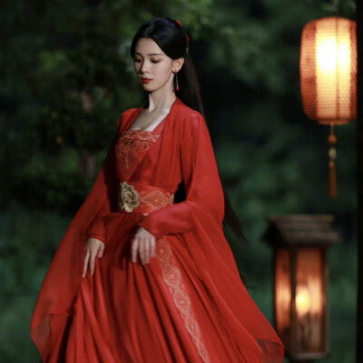 200斤的汉服女神，美丽不止于体重—探寻汉服界的包容之美