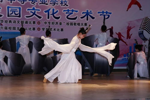 青春飞扬，舞动风采—盘点热门青春舞蹈服品牌