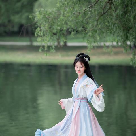盘点平价又好穿的汉服正品牌子，让你穿上古风不心疼！
