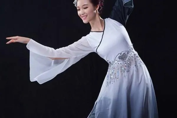 盘点古典舞蹈品牌，传承艺术之美，这些品牌你了解多少？