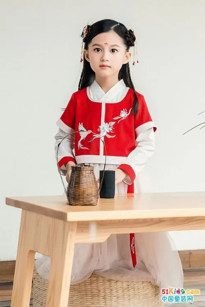 上海童装汉服品牌店，穿越古今，传承文化之美