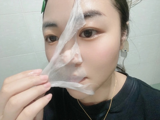 揭秘神奇缩水面膜，如何实现自我缩小，焕发青春光彩？