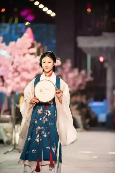 小猴子汉服品牌，穿越古今，让传统服饰焕发新活力