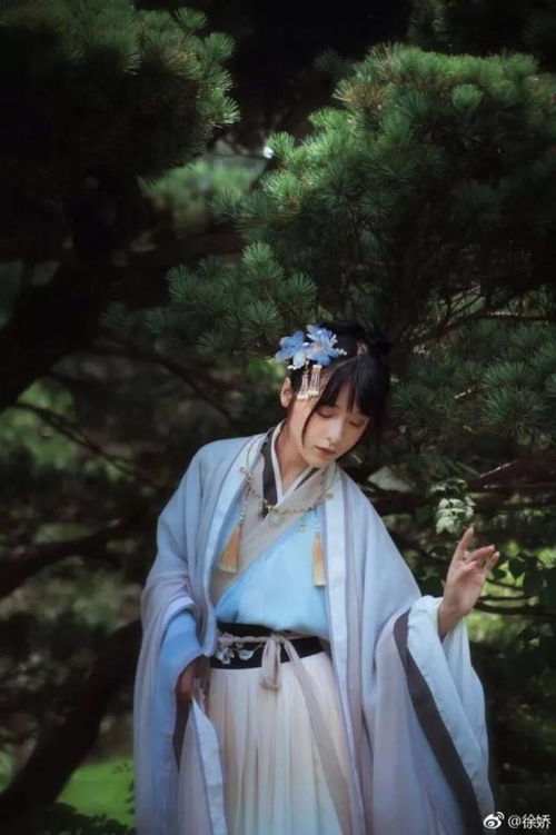 盘点男式汉服博主热爱的十大品牌，品味传统服饰之美