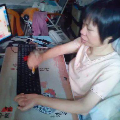 打造个性电脑品牌，从零到一的创业之路