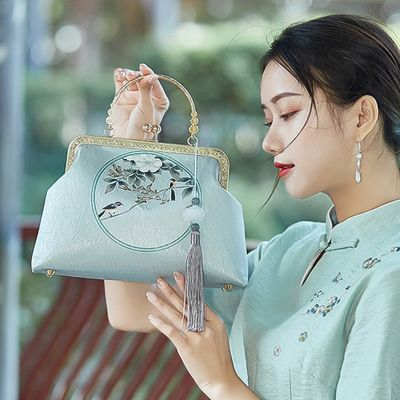 汉服搭配必备—盘点那些美到不行的斜挎包包品牌