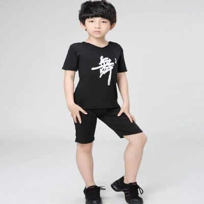 男童连体舞蹈衣服品牌大盘点，时尚又舒适的舞蹈服饰推荐
