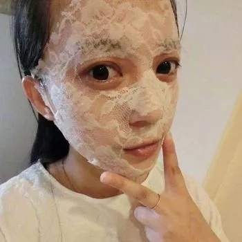 品牌泡泡面膜，轻松去黑头，肌肤焕然一新！