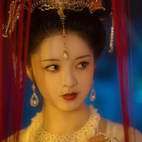 不裁剪的汉服品牌大盘点，穿出古韵，无需修改