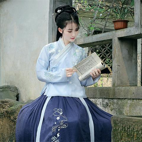 夏日显瘦，穿出古典韵味—推荐几款显瘦汉服女装品牌