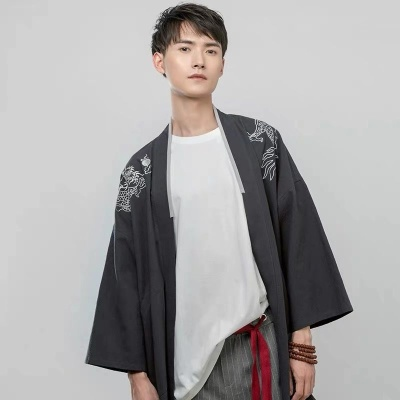 探寻不夸张的汉服男装品牌—品味传统，彰显个性
