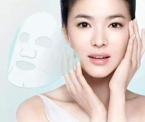 水润隐形面膜大揭秘，盘点那些让你肌肤喝饱水的明星品牌！