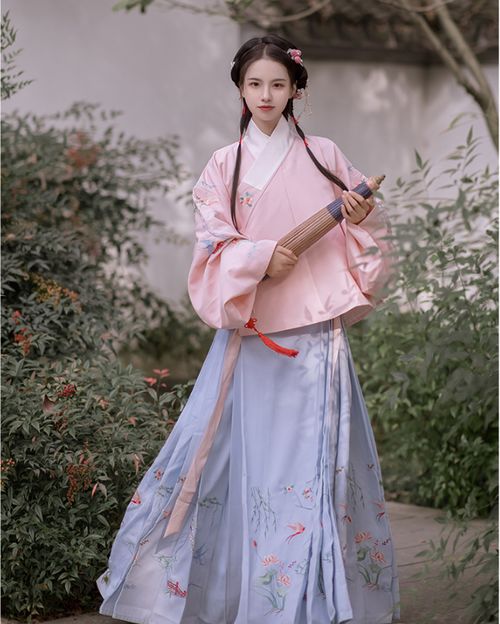 北京汉服品牌大盘点，这些店铺值得你一探究竟！