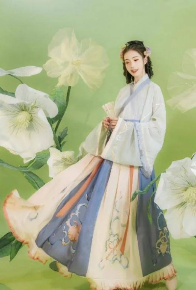 显瘦汉服衬裙品牌推荐，打造古典美，显瘦又优雅