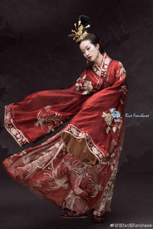 萌新必看！盘点适合新手购买的汉服品牌及款式