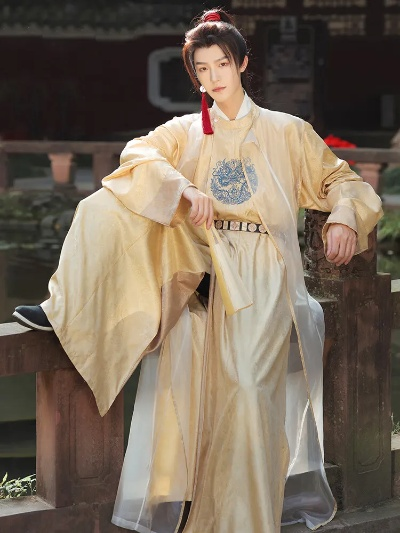 黄色汉服，古韵盎然，男士必备的时尚单品—推荐几款黄色汉服品牌