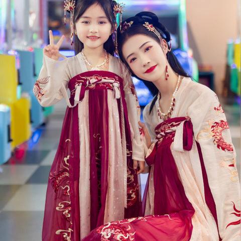 小真真汉服童装，传承汉文化，打造童装新风尚