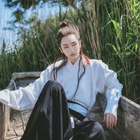 汉服复兴浪潮下的上市公司，探寻汉服生产品牌的崛起之路