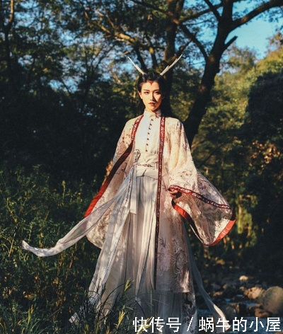 盘点女款汉服大衣品牌，传统与现代的完美融合！