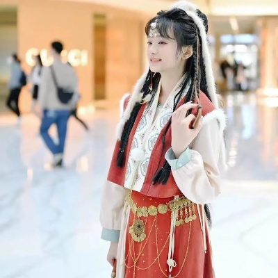 🌟探索异域风情！盘点2023年最受欢迎的汉服新品牌，快来种草吧！