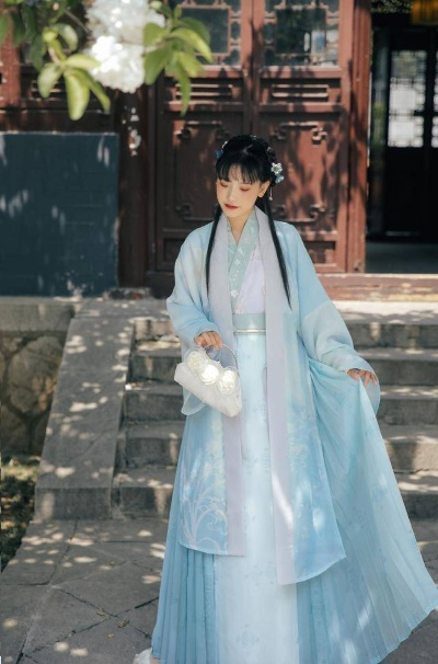 探寻宋制汉服之美，高品质品牌图片赏析