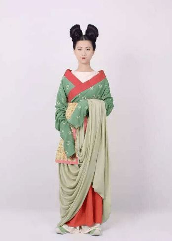 汉服界的美发神器—梳马尾的汉服品牌推荐