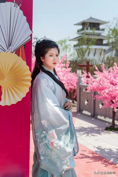 秋枫不瑟品牌店，穿越千年的汉服之美，体验古韵风情