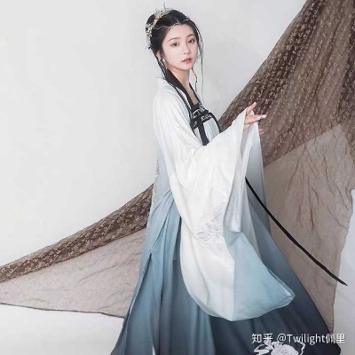 性价比超高！推荐几款便宜又厚实的汉服品牌