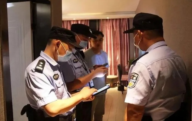 揭秘警探查房记录，揭开隐藏在细节背后的真相