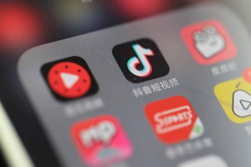 抖音月付套出来两天能到账吗？揭秘抖音套现真相