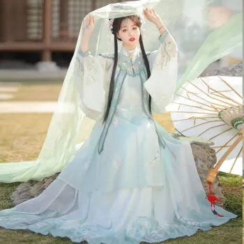2023年度原创清新汉服品牌排行榜揭晓，谁是你心中的衣香鬓影？
